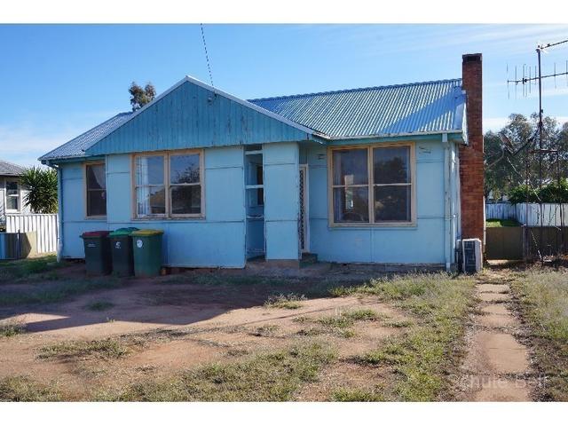 27 Campbell Street, NSW 2823