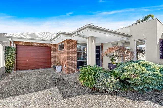 2/77 Maidstone Street, VIC 3018