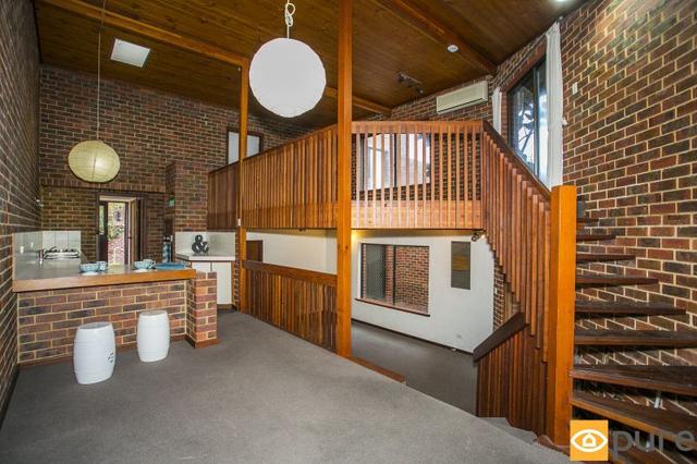 2/41 Preston Street, WA 6152