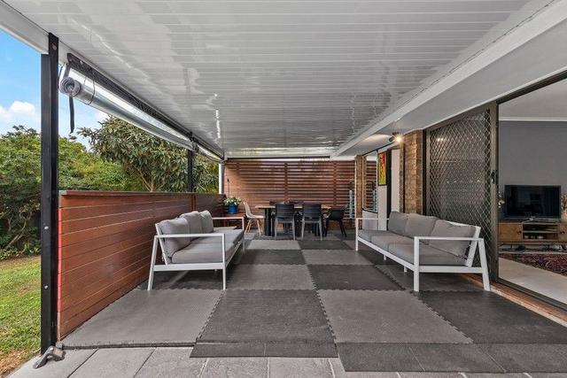 1 Savalas Street, QLD 4053