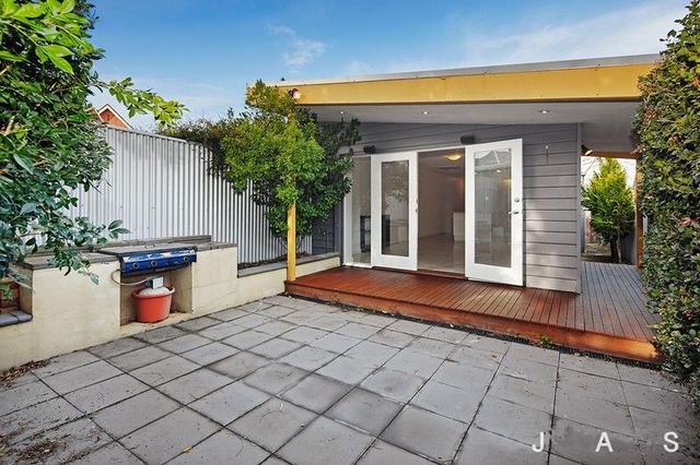 8 Kensington Road, VIC 3031