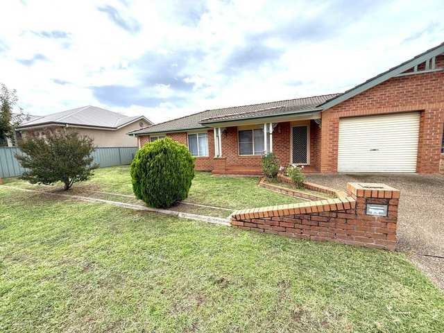 1/19 Berthong Street, NSW 2594