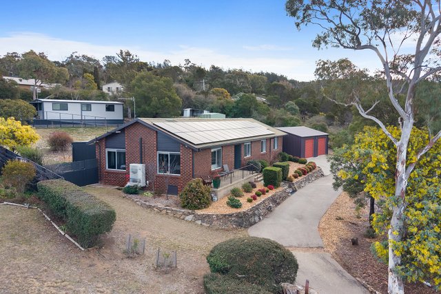 3 Makina Place, NSW 2630