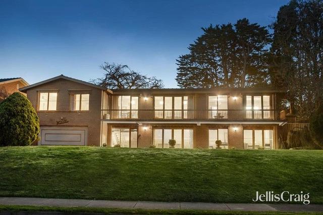 10 Stirling Crescent, VIC 3150