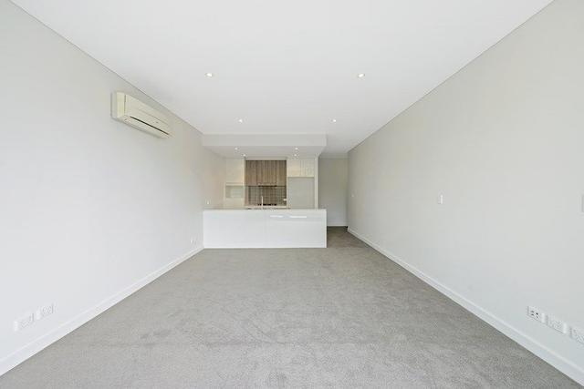 102/6 Sunbeam St, NSW 2194