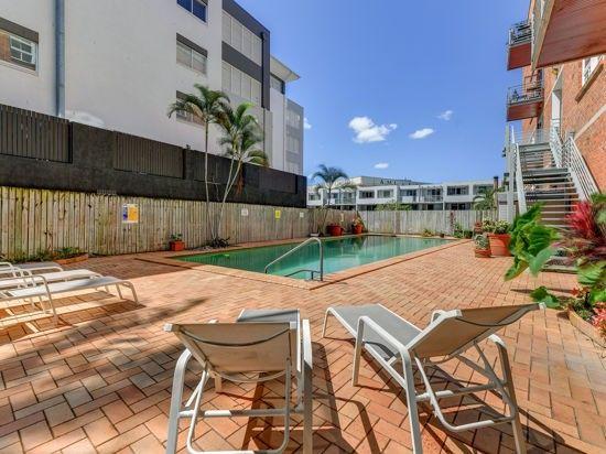 42/110 Macquarie St, QLD 4005