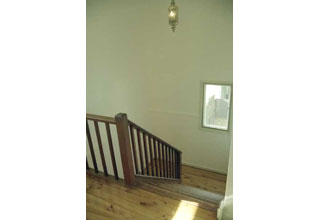 Staircase (2001-04-24)