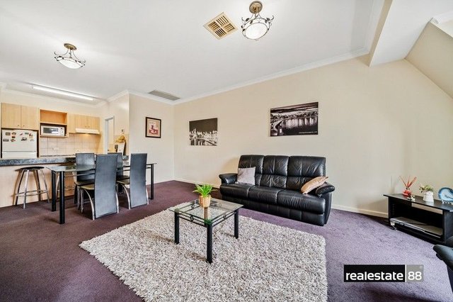37/11 Regal Place, WA 6004