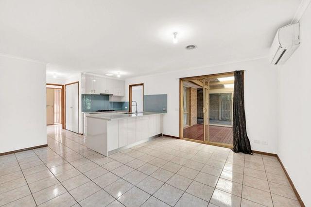 43 Norfolk Drive, VIC 3805