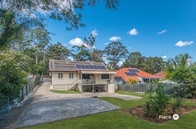 130 Holland Road, QLD 4121