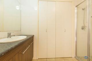 Bathroom (2015-07-29)
