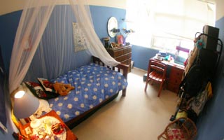Bed 2 (2003-10-31)