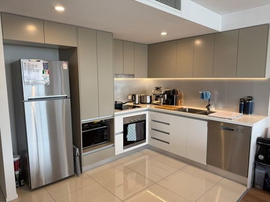 U414 45 Wellington Road, QLD 4169