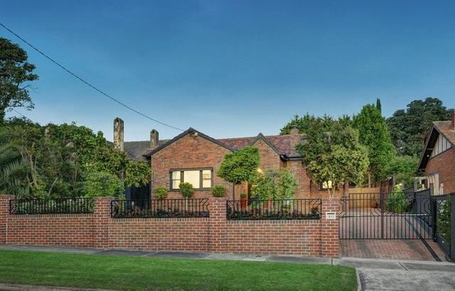 12 Lockhart Street, VIC 3124