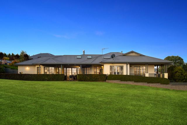3 Murray Grey Place, NSW 2582