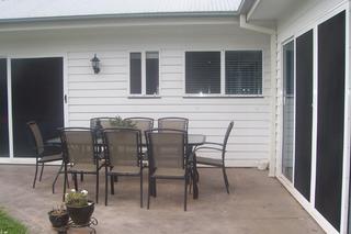 Patio (2009-10-09)