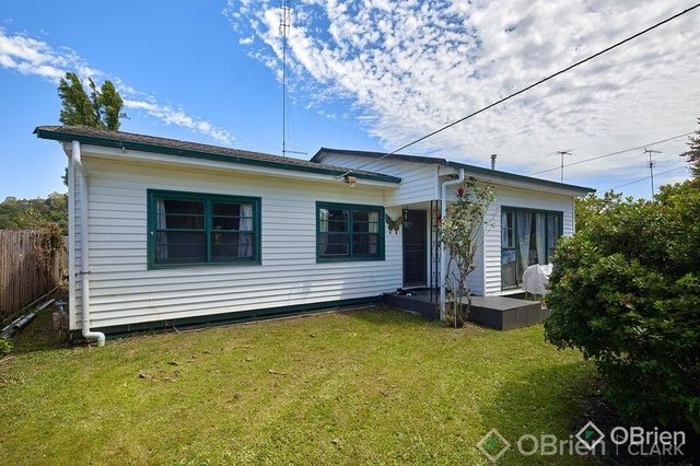 69 School  Road, VIC 3824