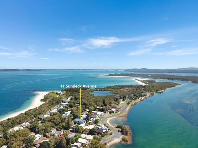 11 Sundeck Avenue, NSW 2324