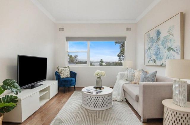 10/1-3 Therry Street East, NSW 2136