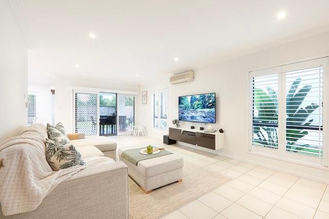 11 Oxford Court, QLD 4226