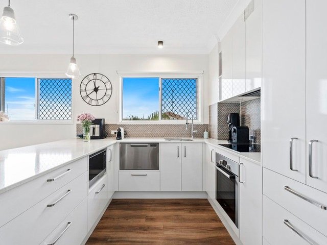 42/12 Whiting Street, QLD 4215