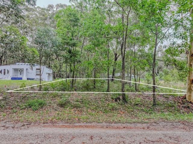 10 Basket Beach Road, QLD 4184