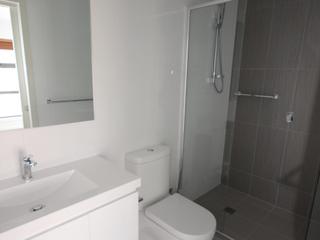 Bathroom (2018-01-11)