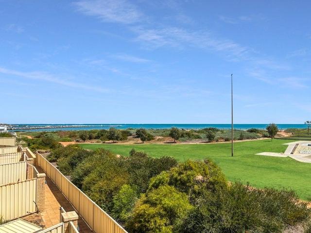 8/129 Point Leander Drive, WA 6525