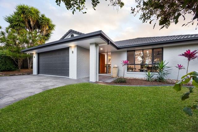 4 Medeo  Court, QLD 4037
