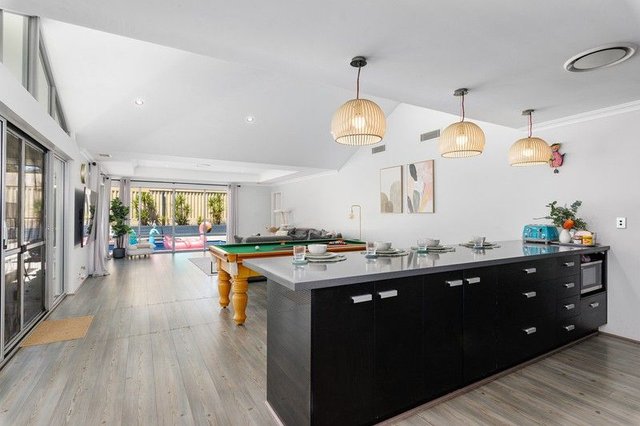 17 Carlingford Court, WA 6233