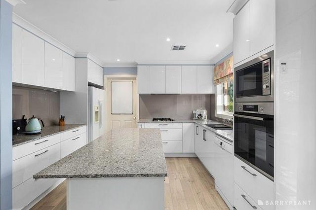2/66 Oban Road, VIC 3134