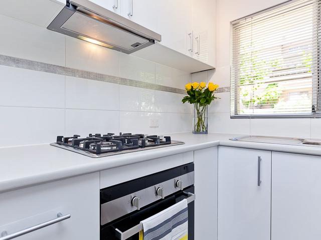 3/41 Davilak Avenue, WA 6163