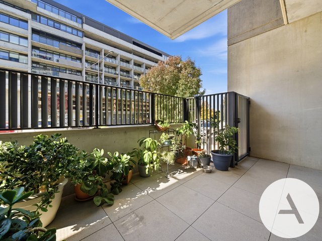 12/4 Anzac Park, ACT 2612
