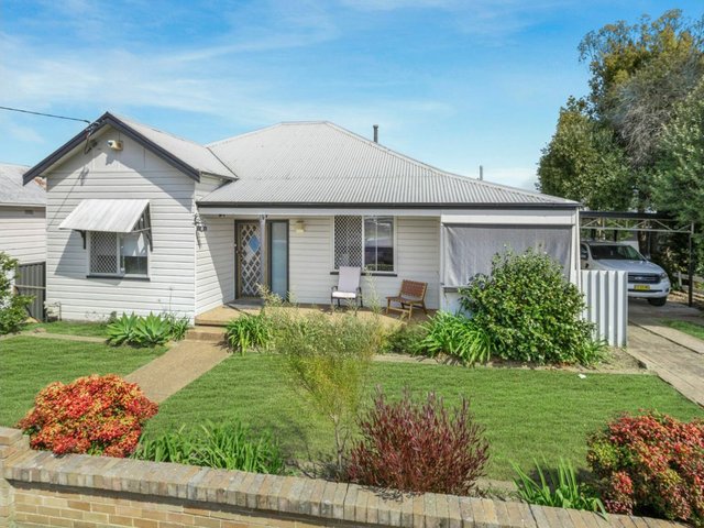 8 Miller Street, NSW 2325