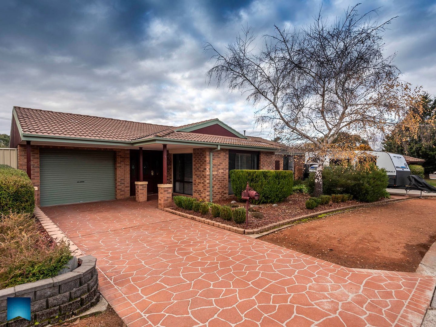 15 Benson Crescent, Calwell ACT 2905 Allhomes