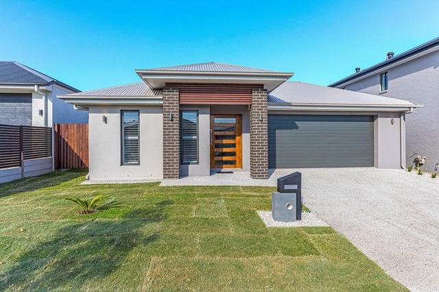 7 Falcon  Street, QLD 4505