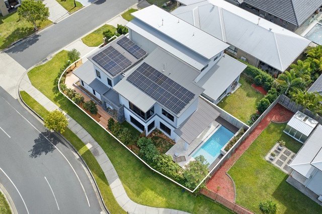 2/1 Kumbatine Street, QLD 4209