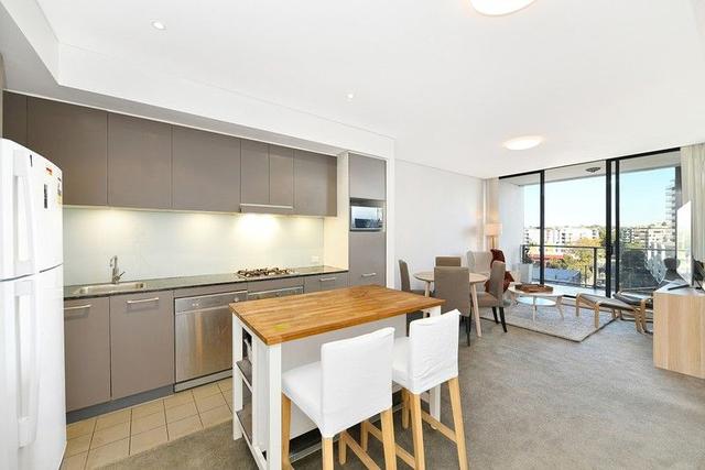 709/6 Brodie Spark Drive, NSW 2205