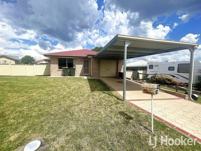 18 Libani Close, NSW 2360