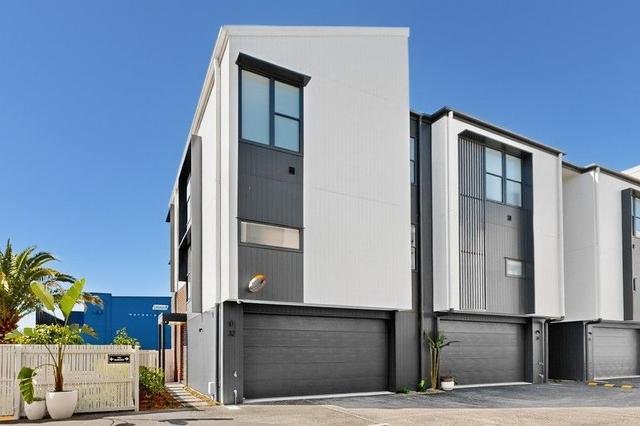 32/31 Woolworths Street, QLD 4053