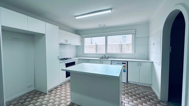 1/6 Murdoch Court, VIC 3025