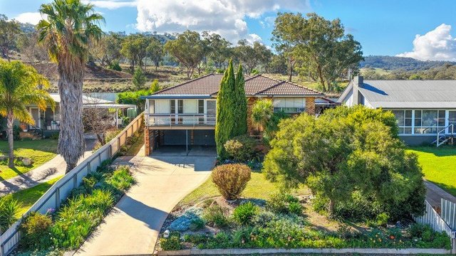 318 Armidale Road, NSW 2340