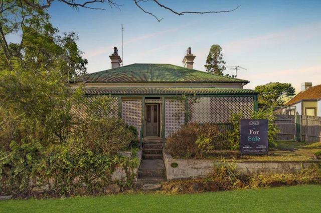 8 Sturt Street, NSW 2560