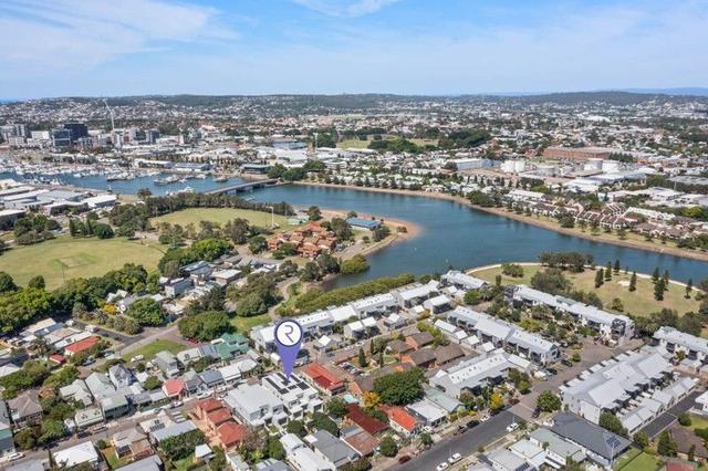 1 & 2/21 Howden Street, NSW 2294