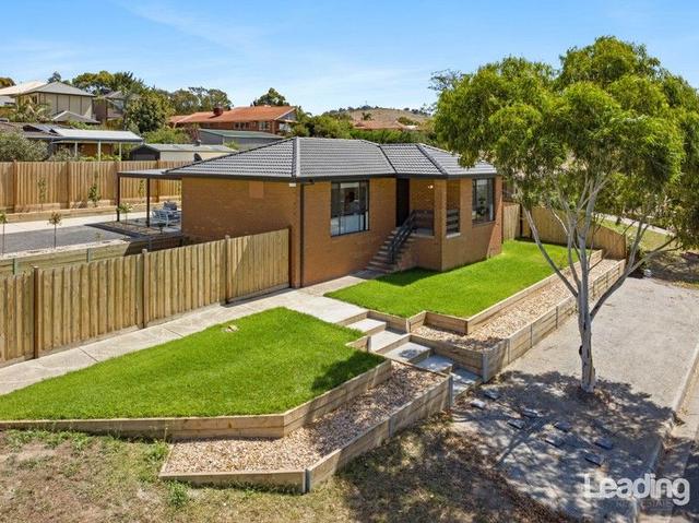 6 Hill Grove, VIC 3429