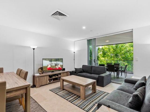 2/21 Manning Street, QLD 4064