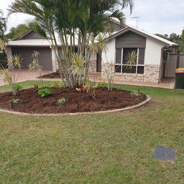 14 Golden Crest Place, QLD 4070