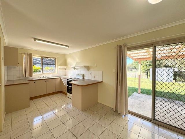11 Parklands Circuit, QLD 4034