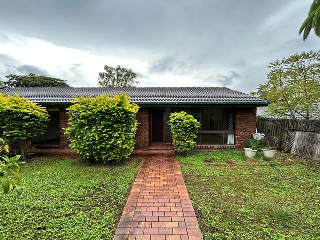 12 Ham Rd, QLD 4122