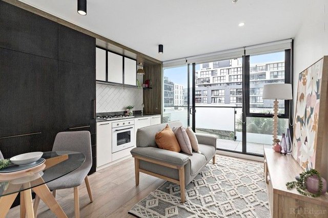 225/20 Shamrock Street, VIC 3067